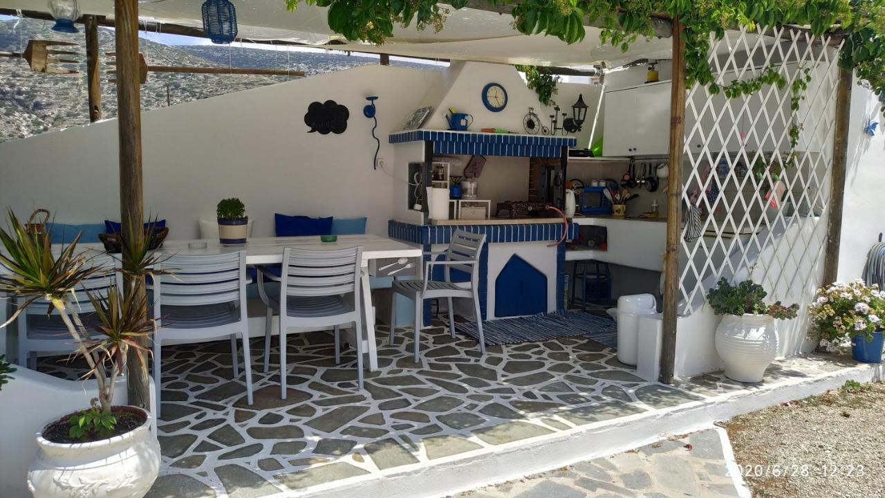 Villa Le Grand Bleu Katapola Exterior photo