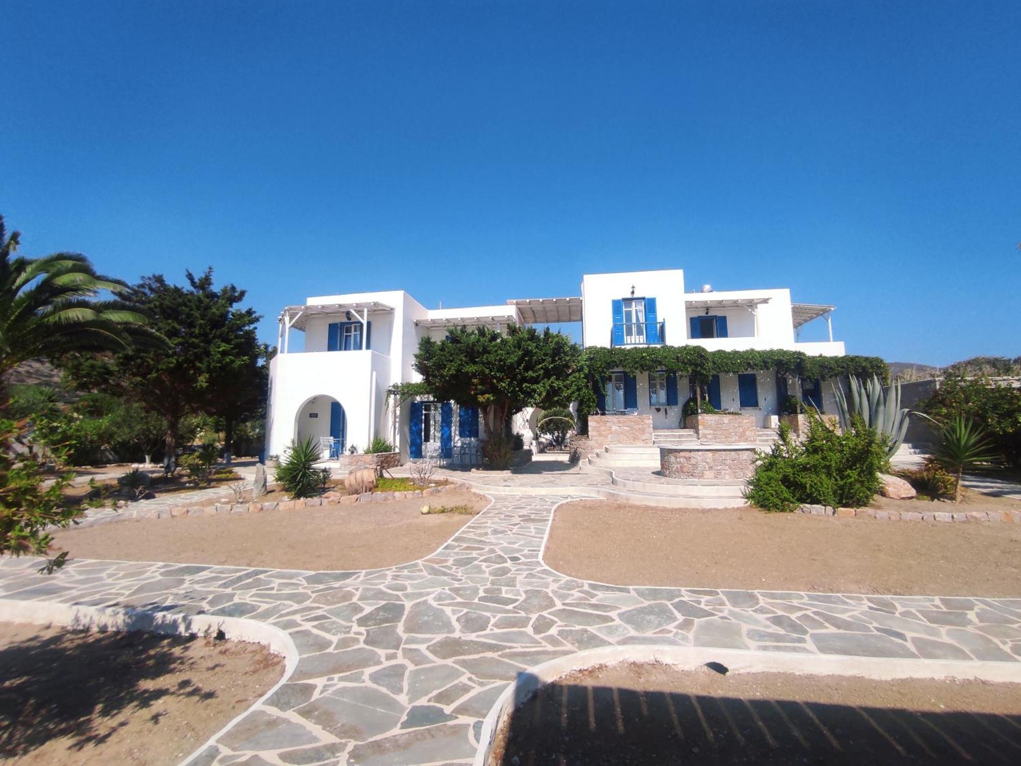 Villa Le Grand Bleu Katapola Exterior photo